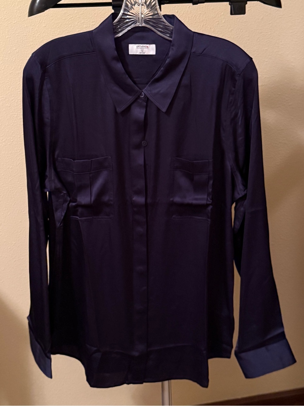 Untuckit Women’s Navy 100% Polyester Button-Up Blouse, NWT